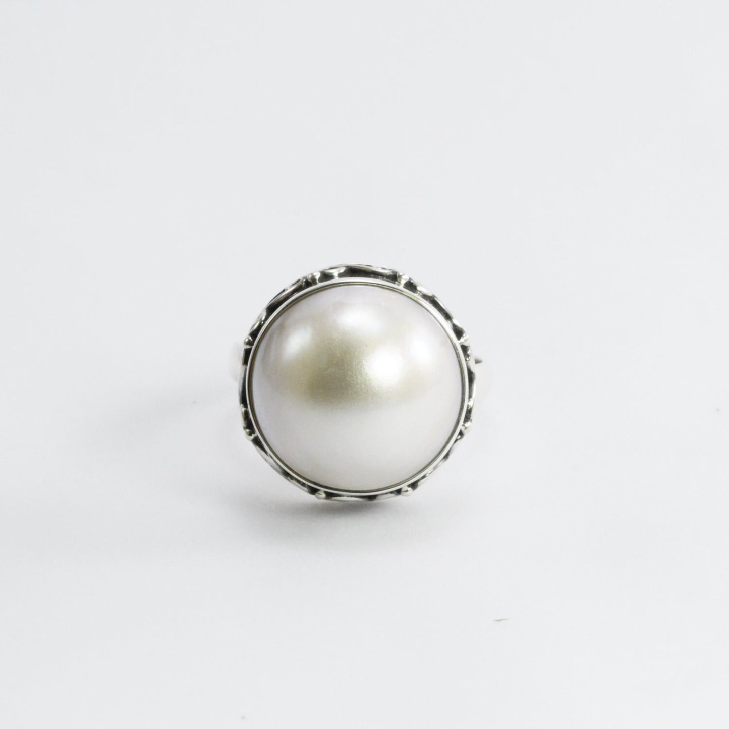 Handmade bezel set ring design 925 sterling silver with 14 mm genuine cultured white round mabe pearl decorated with swirl filigree edge,