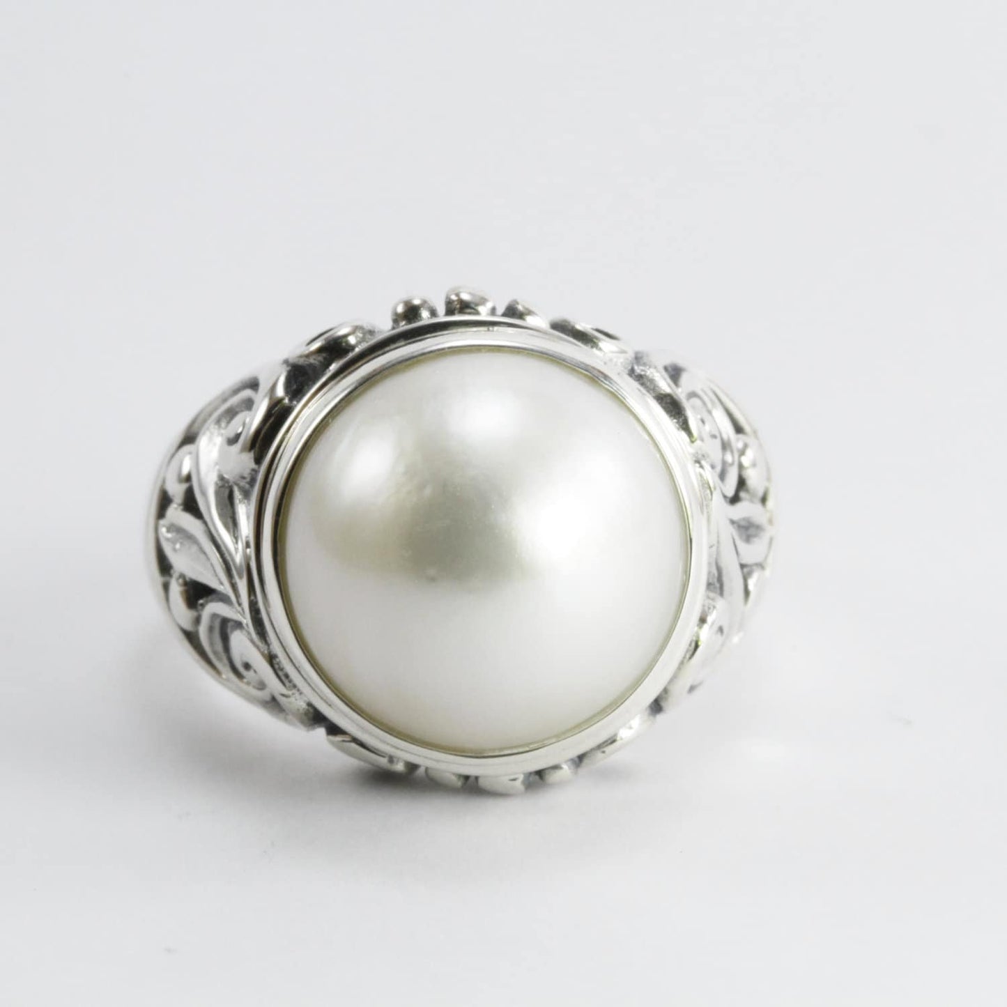 Natural round mabe pearl ring set in 925 sterling silver decorated with Handmade filigree art, 12 mm round mabe pearl wide band ring
