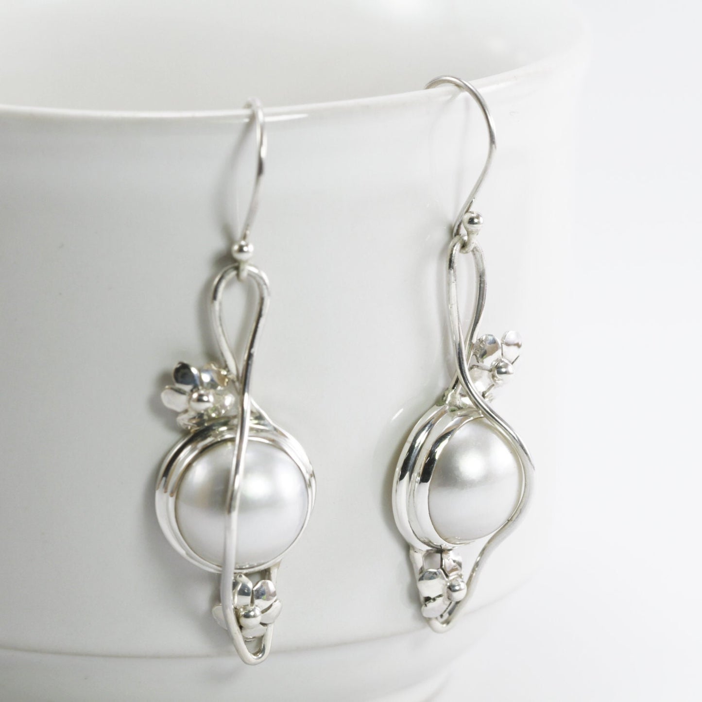 white mabe earrings dangle set in 925 sterling silver decorated with rope ornament