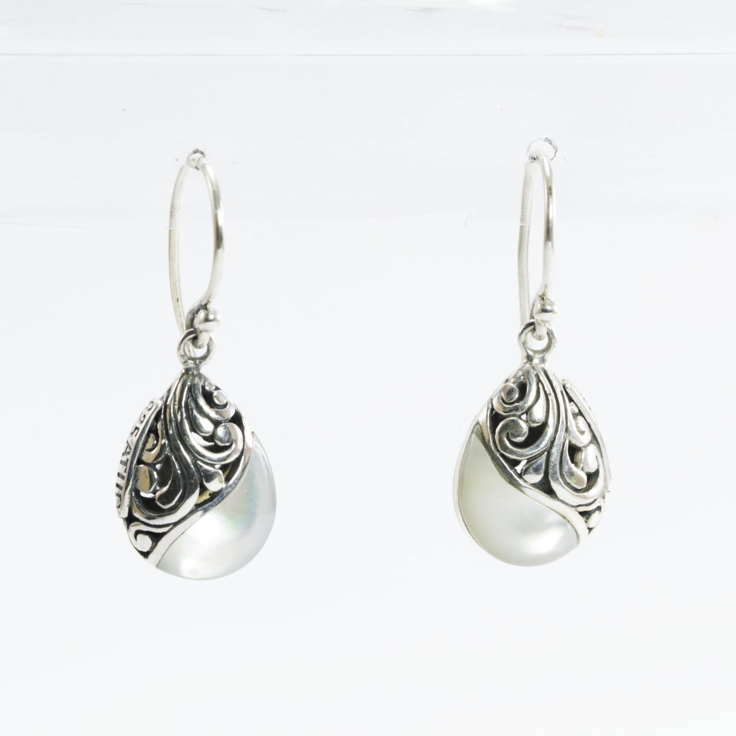 teardrop earrings 925 sterling silver decorated with white shell and filigree ornament