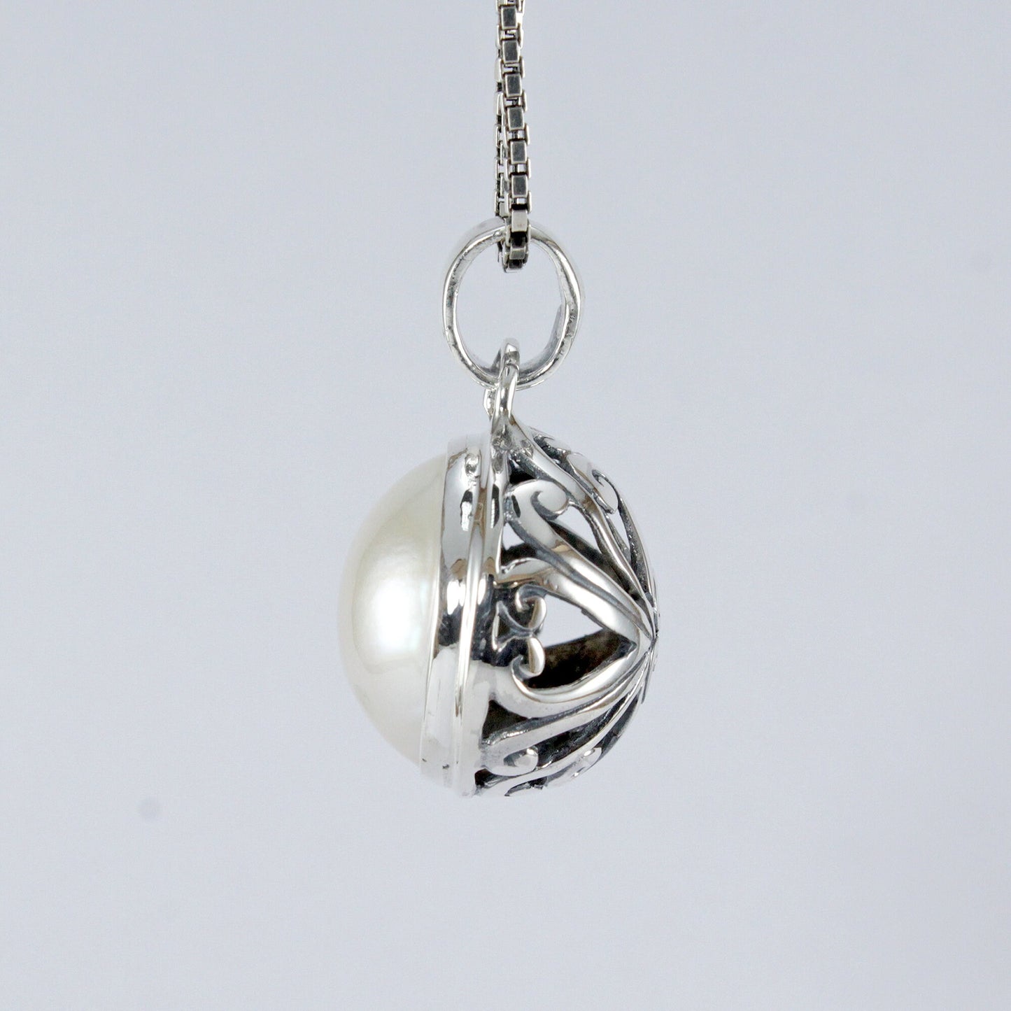 Genuine round white mabe pearl set in 925 sterling silver pendant, Natural large Mabe pearl 16 mm round