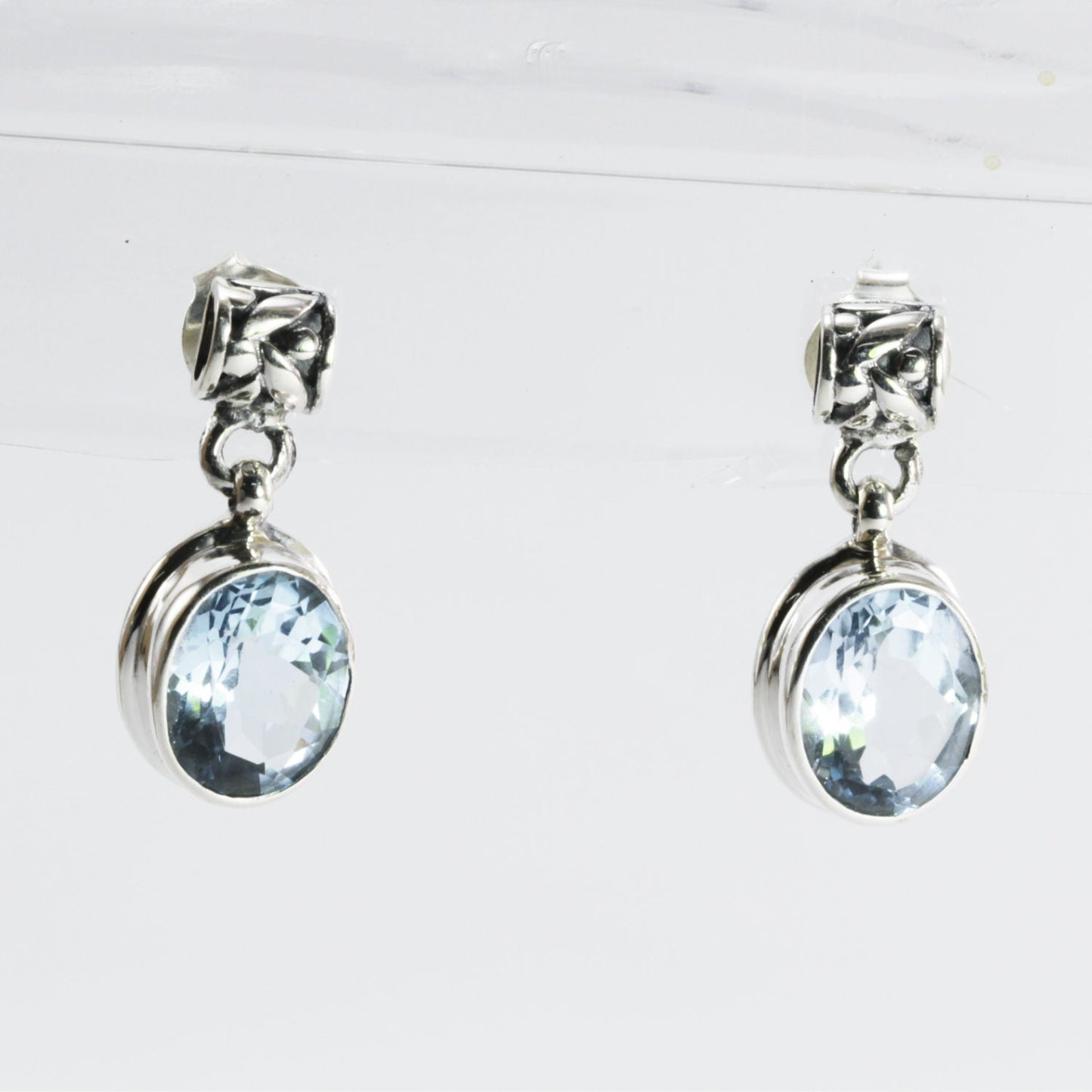 Blue topaz earrings stud dangle set in 925 sterling silver decorated with rice pattern carving