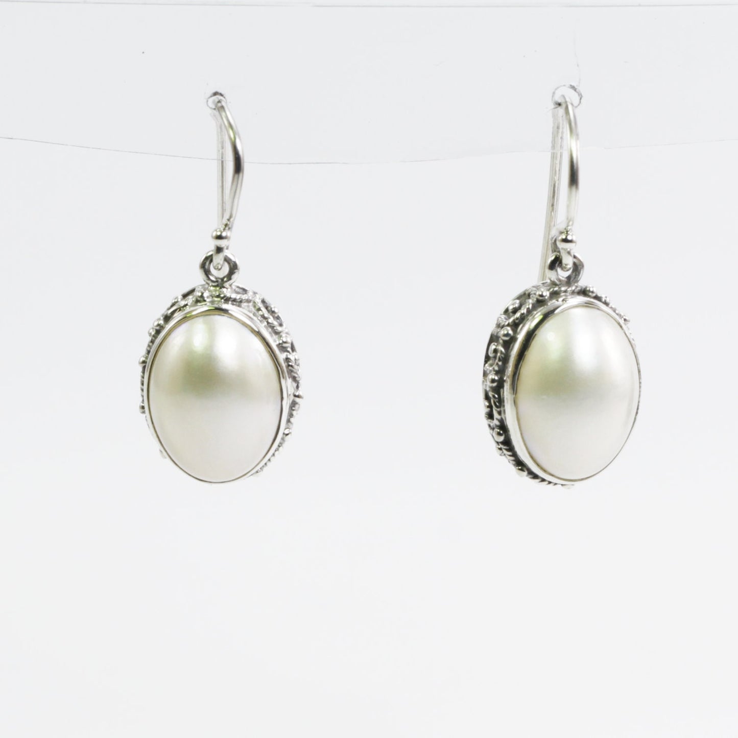 oval mabe pearl earrings set in 925 sterling silver 10*14 mm oval shape decorated with ornament crown