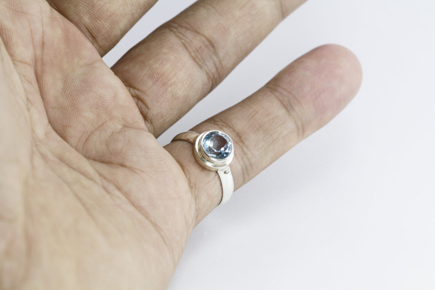 blue topaz ring 925 sterling silver with bezel set