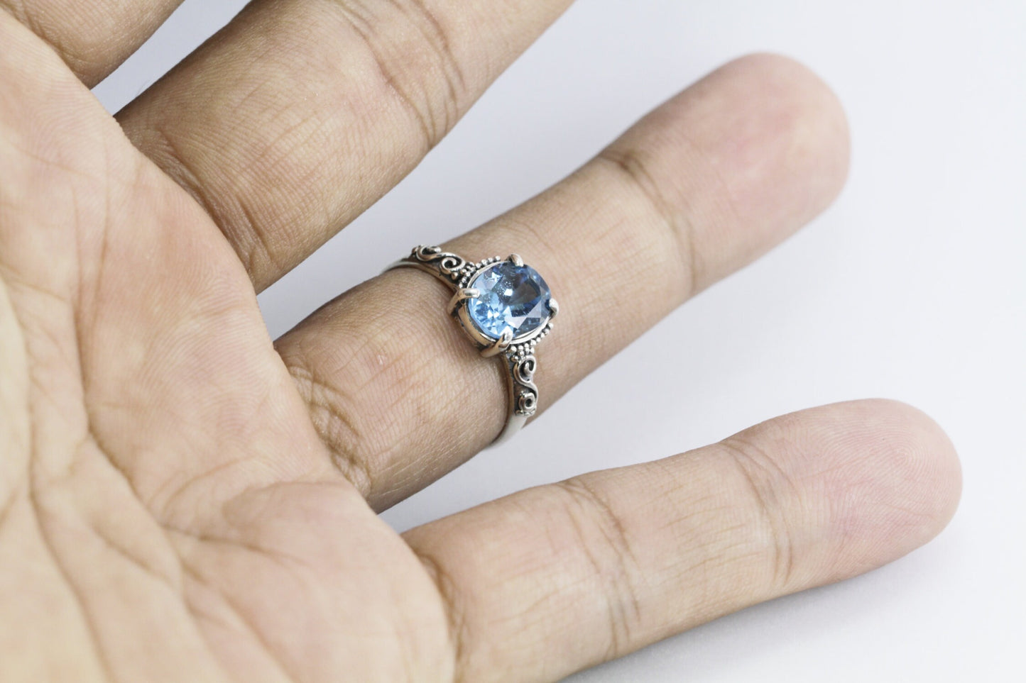 swiss Blue Topaz ring set in 925 sterling silver ring, solitaire ring with swiss blue topaz
