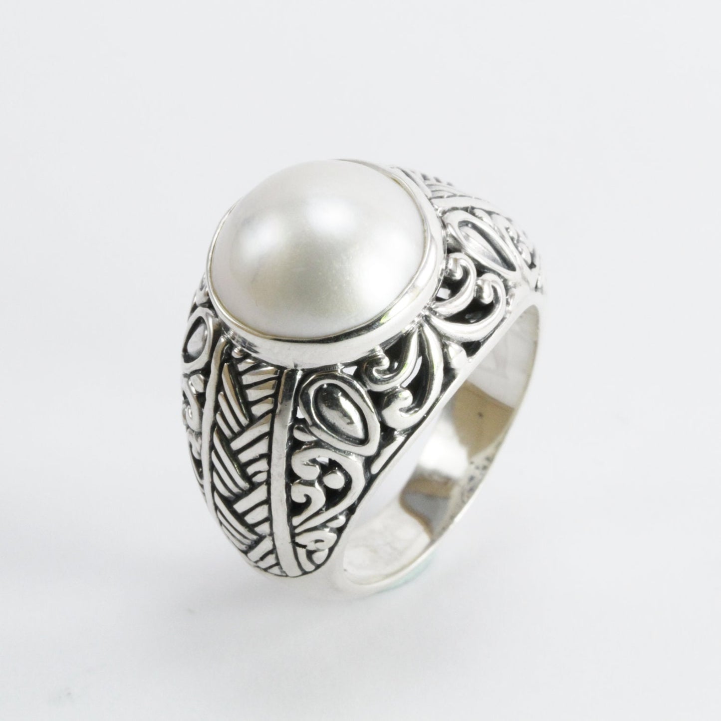 Genuine round mabe pearl ring set in 925 sterling silver decorated with Handmade filigree woven art, 12 mm round mabe pearl wide band ring