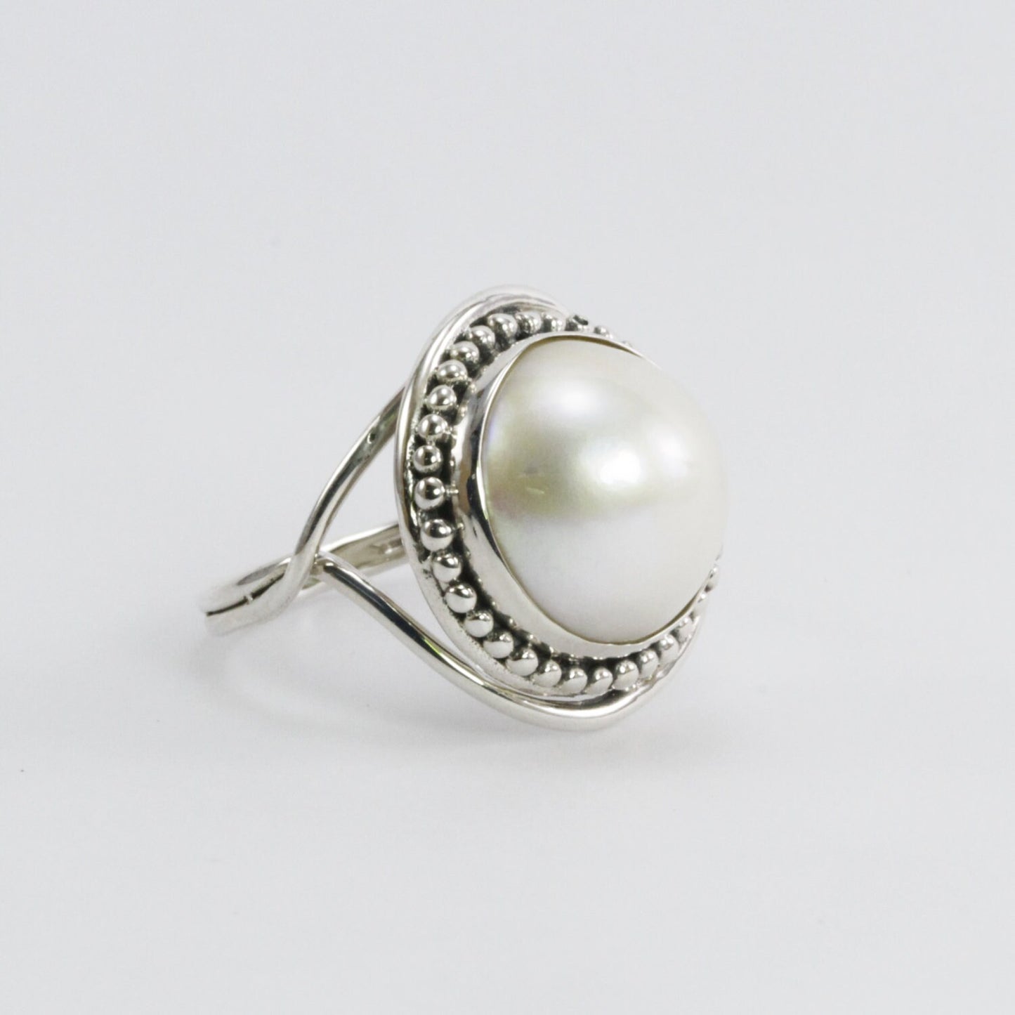 Handmade split shank ring 925 sterling silver with genuine round 13 mm south sea mabe pearl decorated with silver ball filigree