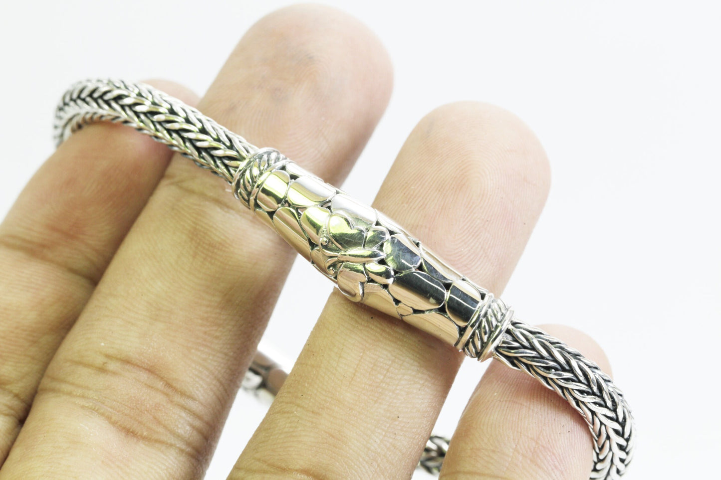 925 sterling silver bracelet 6MM round woven chain 7.5" inch length decorated with butterfly ornament
