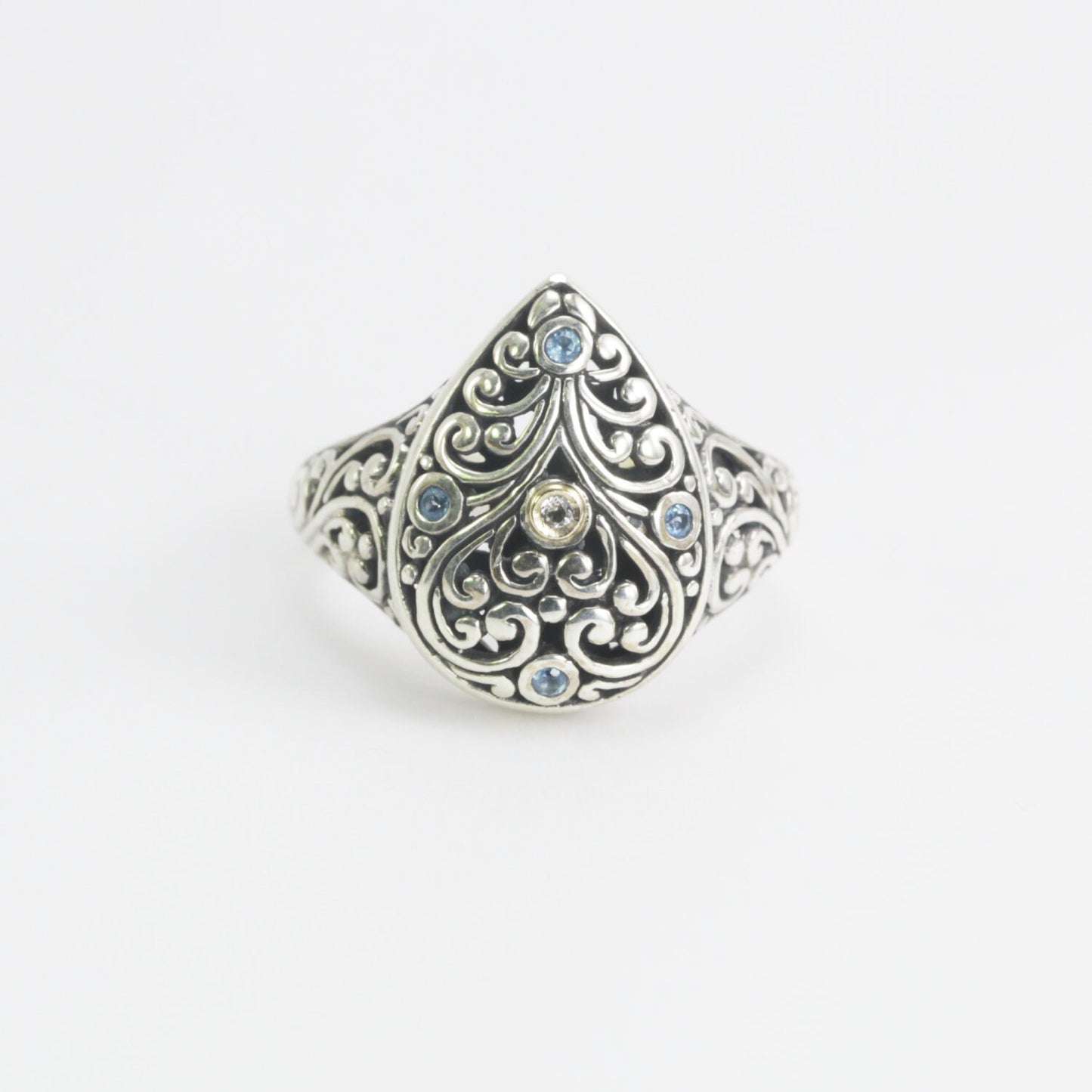 Beautiful Bali handmade Filigree Carving in 925 sterling silver ring decorated with genuine topaz and 18K yellow gold accent