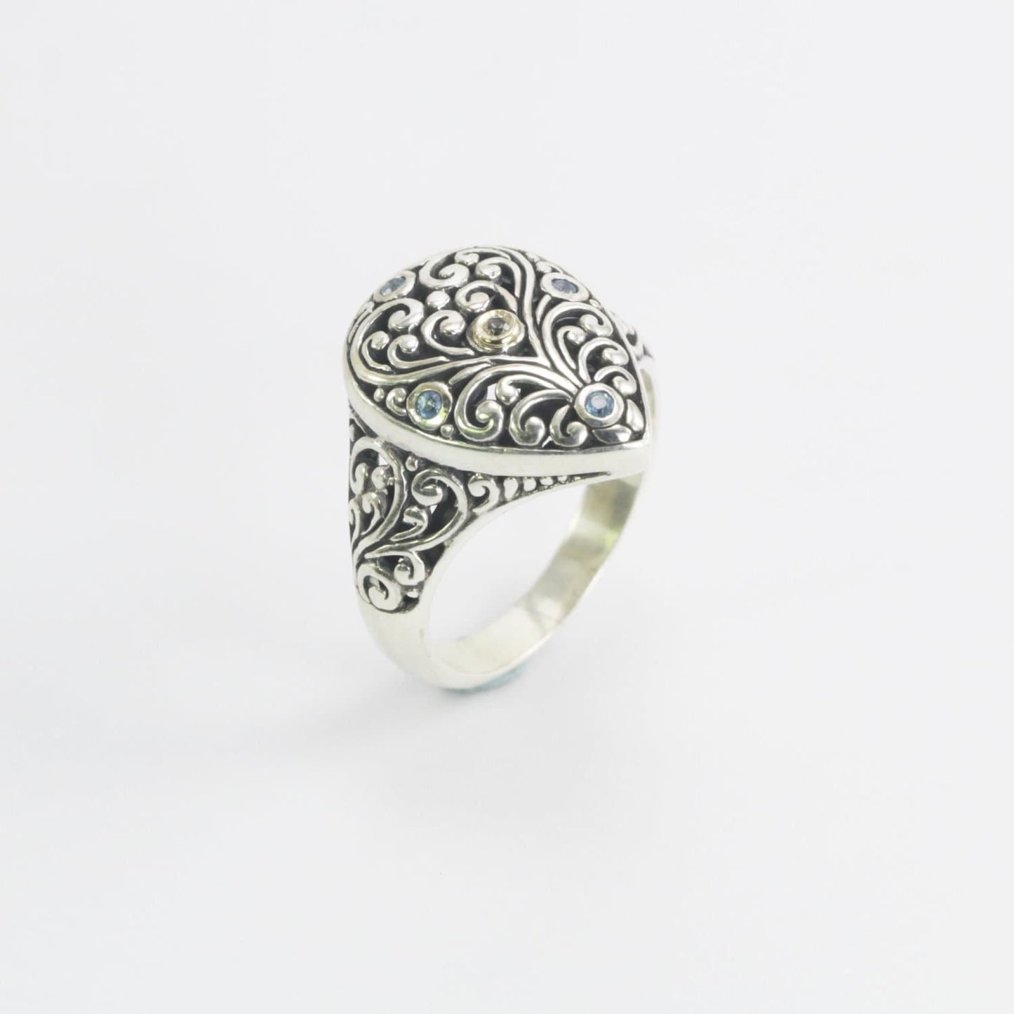 Beautiful Bali handmade Filigree Carving in 925 sterling silver ring decorated with genuine topaz and 18K yellow gold accent