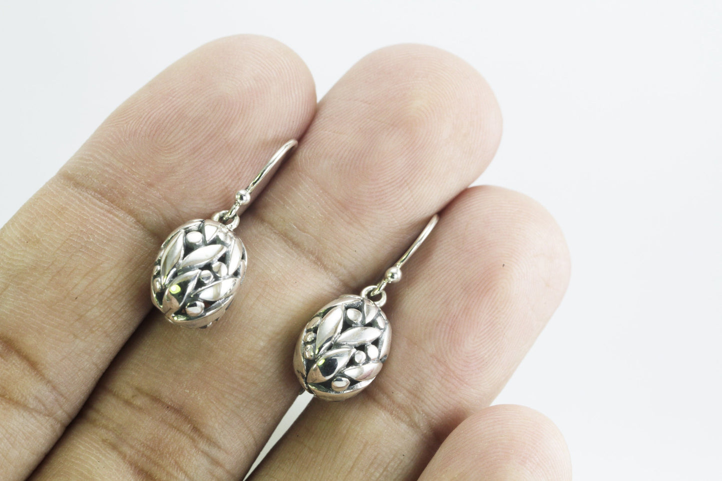 dangle drop silver earrings handcrafted rice Padi beads
