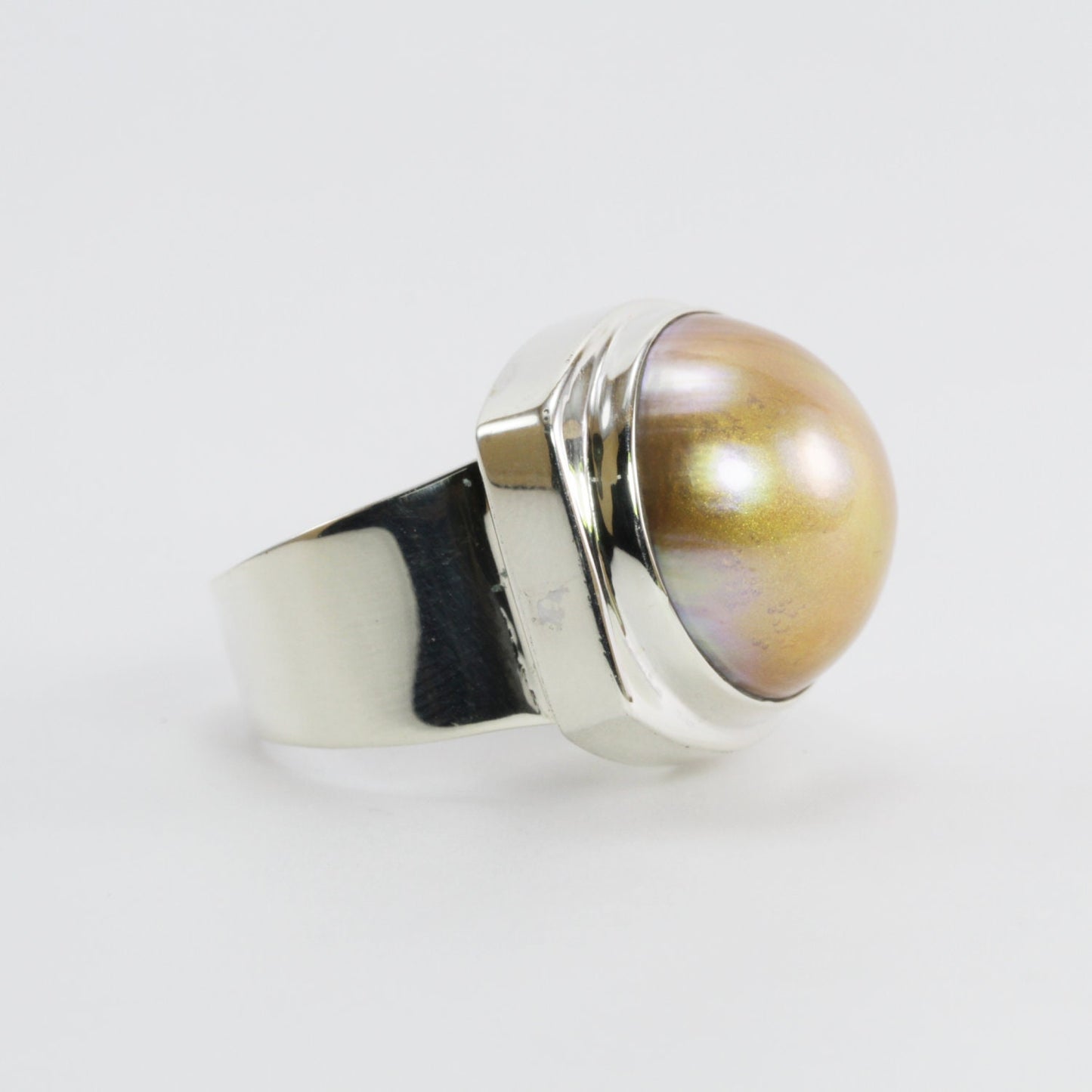 Rare round Golden mabe pearl 16 mm set in 925 sterling silver ring, handmade wide band ring with gold mabe pearl