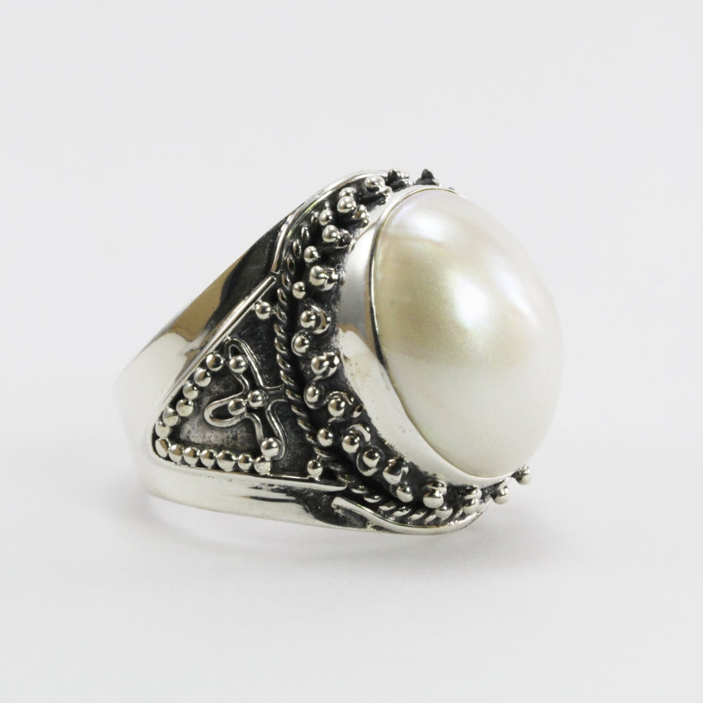 oval mabe pearl ring 925 sterling silver decorated with filigree ornament art