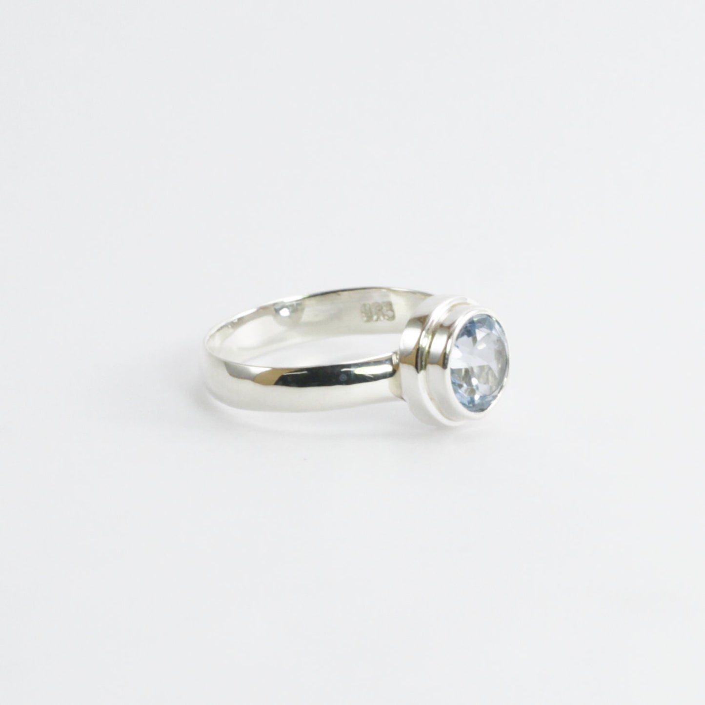 blue topaz ring 925 sterling silver with bezel set