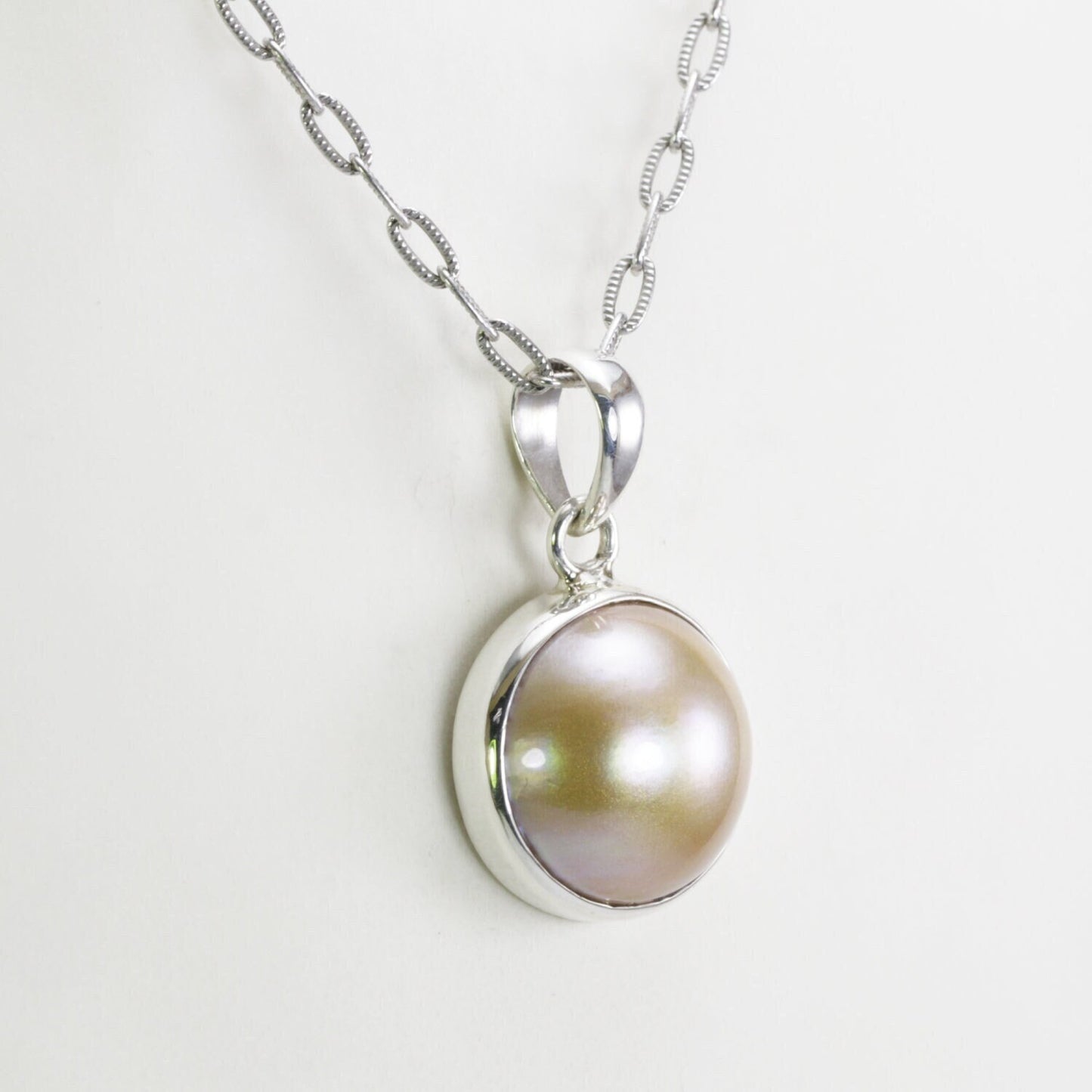 Gold Mabe Pearl pendant necklace 925 sterling silver 17 mm round