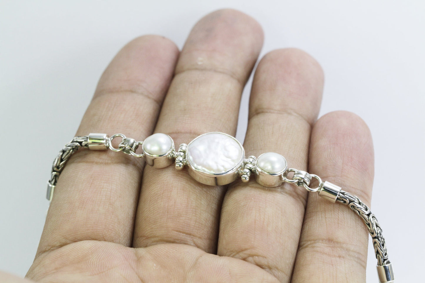 Byzantine chain bracelet 7.5"-9" inch with natural Baroque Biwa Pearl set in 925 sterling silver with lobster claw