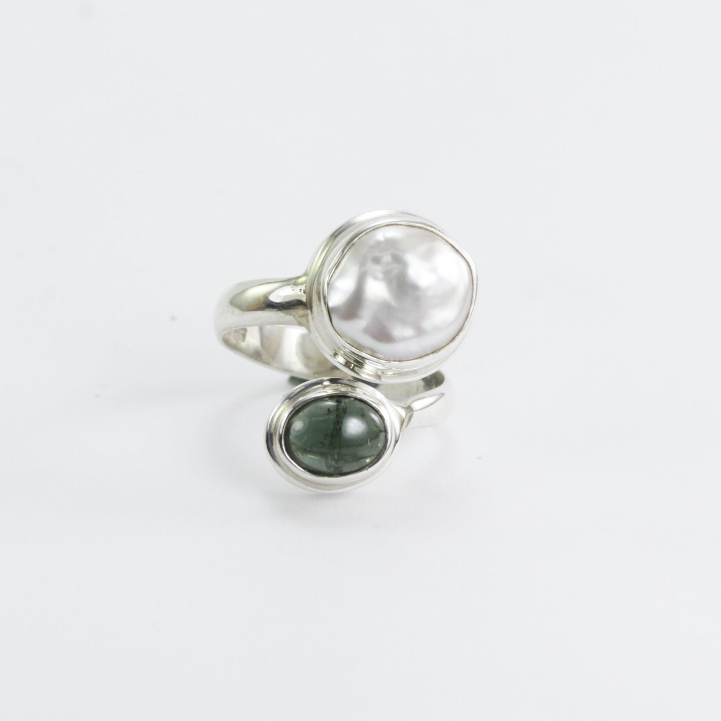 Bypass ring 925 sterling silver with biwa pearl and genuine green tourmaline bezel setting