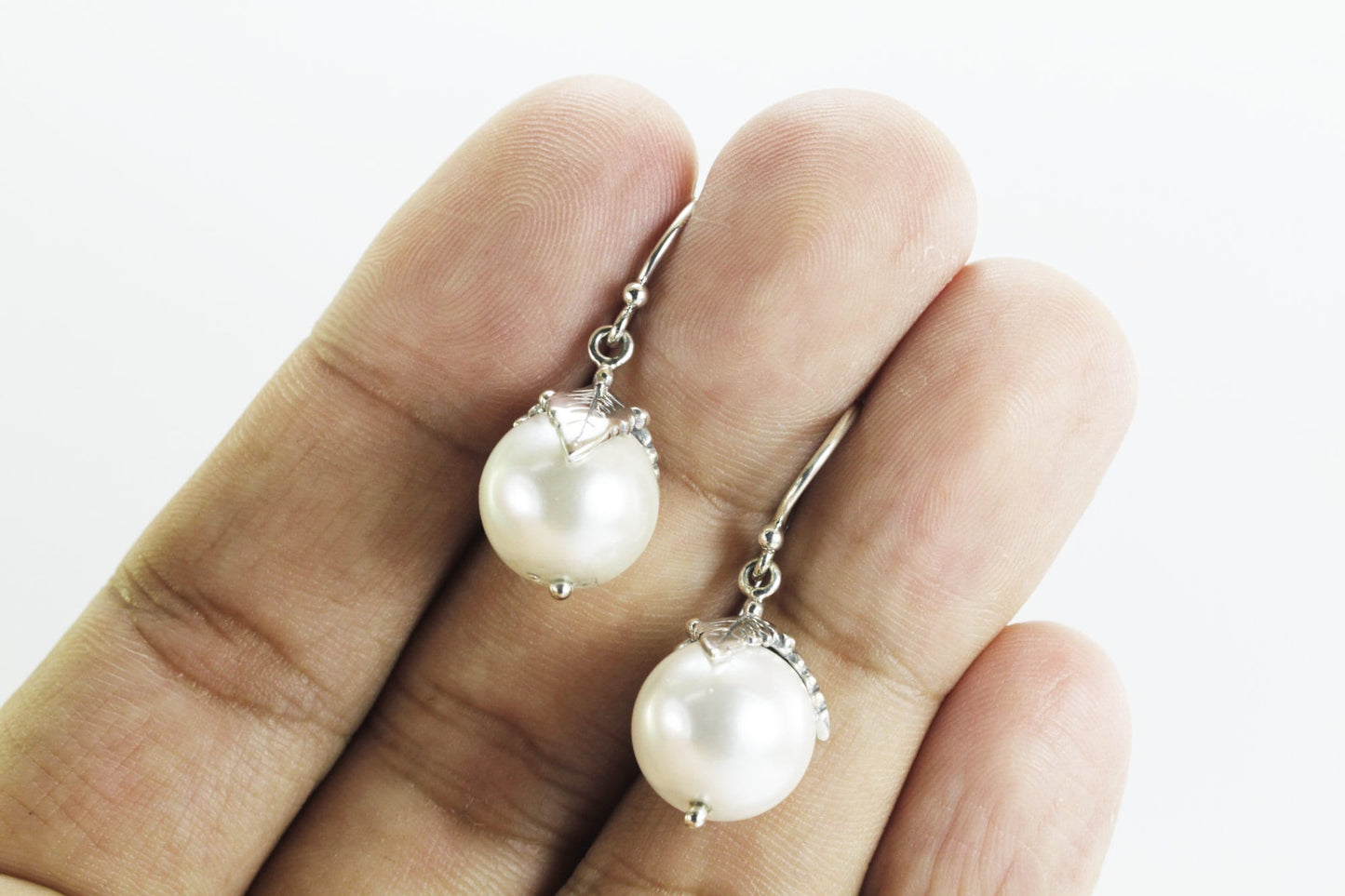 silver leaf earrings 925 sterling silver with genuine fresh water pearl, pearl earrings