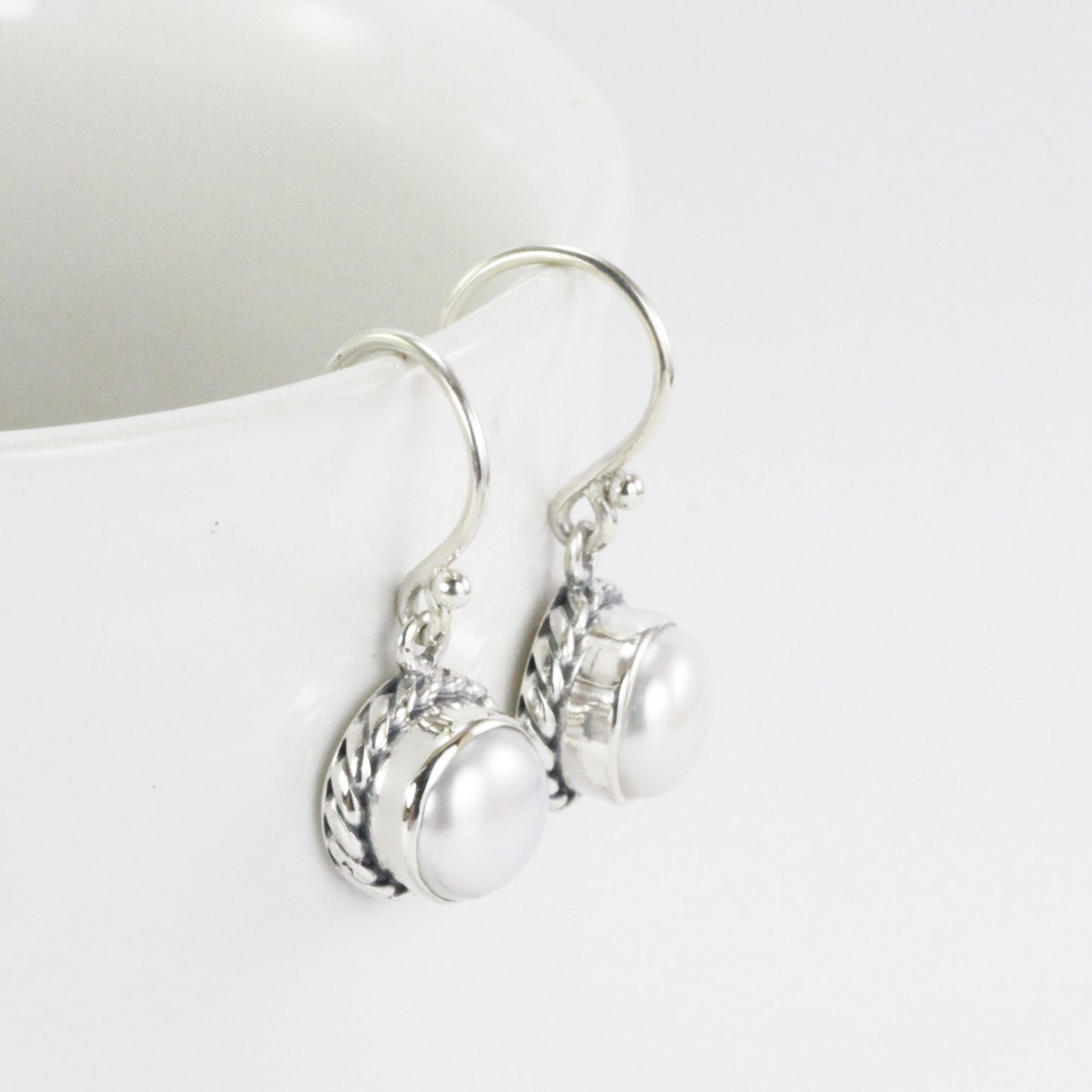 fresh water pearl earrings dangle set in 925 sterling silver, round pearl earrings