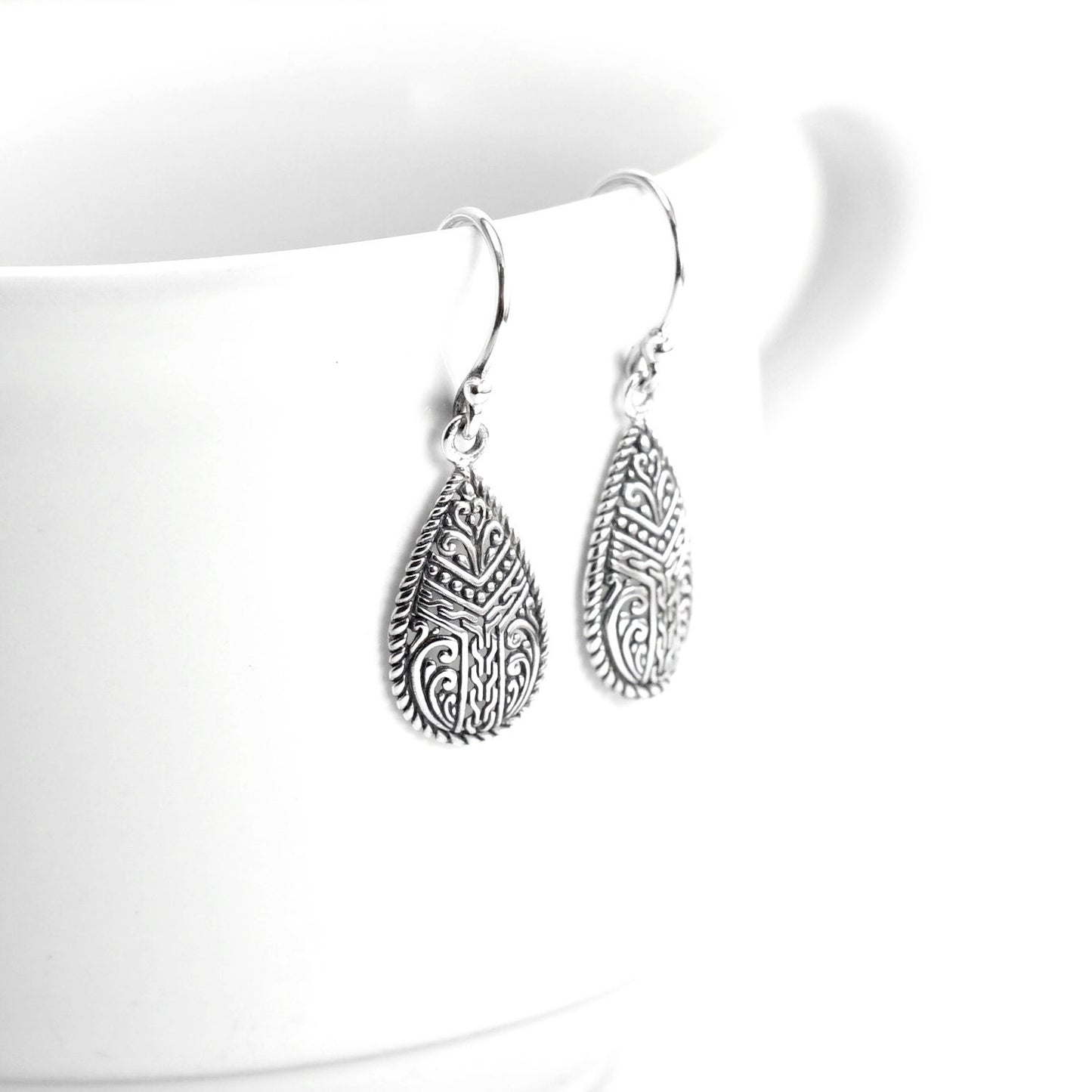 dangle drop filigree earrings in 925 sterling silver, Bali carving silver earrings dangle