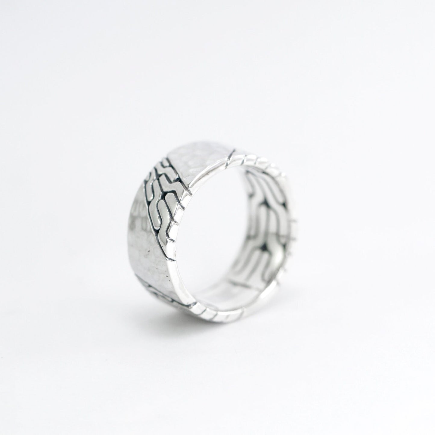 wide band ring 925 sterling silver with iconic woven chain carving and hummer finishing