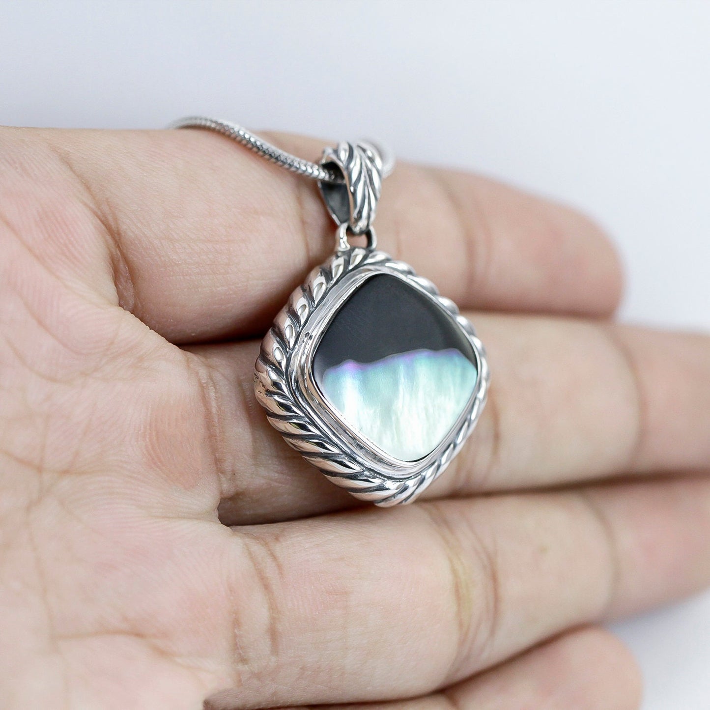 mother of pearl pendant 925 sterling silver cable designs edge