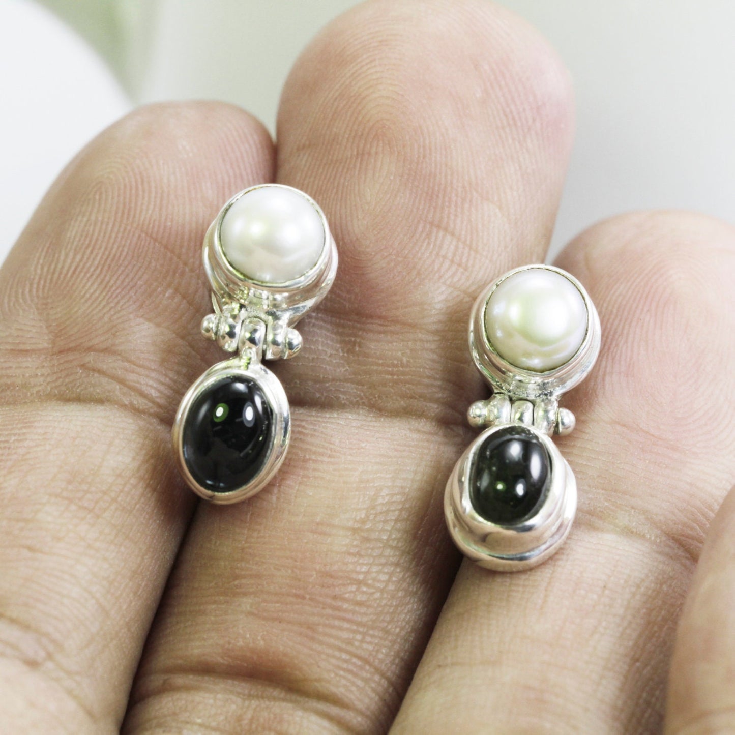 fresh water pearl earrings stud 925 sterling silver with genuine green tourmaline