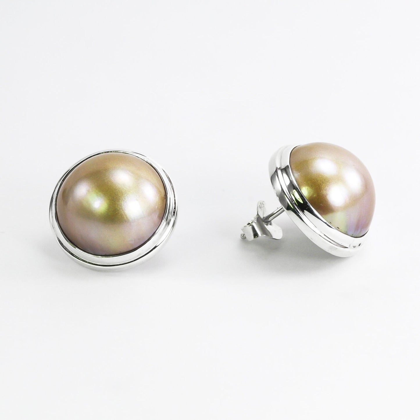 Gold Mabe Pearl stud earrings 925 sterling silver 15 mm Round double bezel set