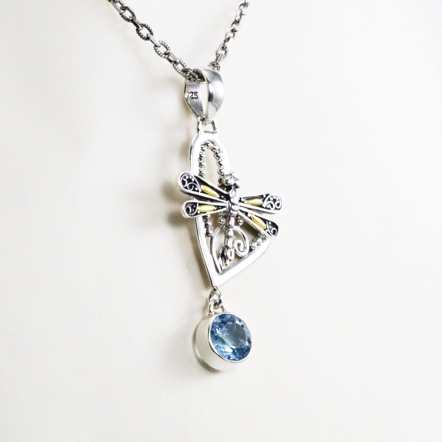 Dragonfly pendant necklace 925 sterling silver and 18K yellow gold and genuine blue topaz decorated with filigree ornament