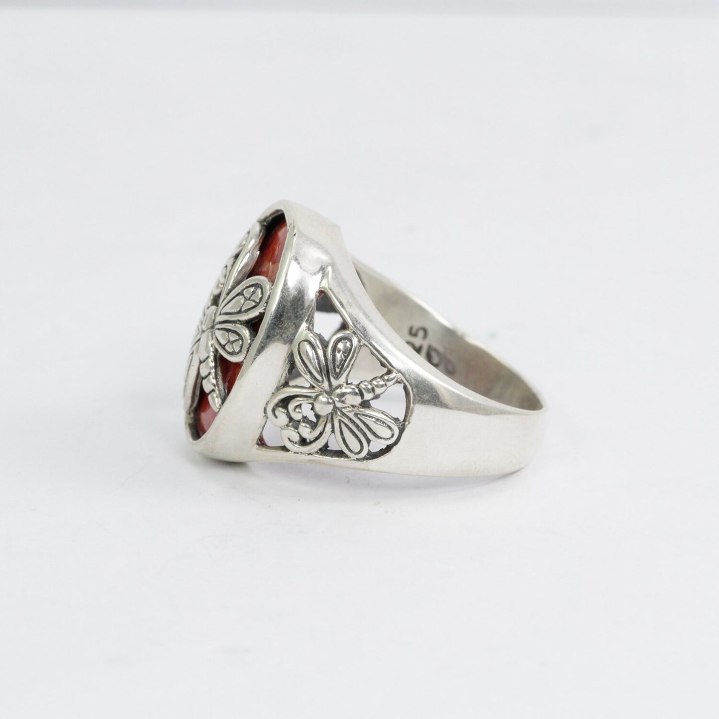 Dragonfly ring with genuine red coral decorated with dragonfly ornament