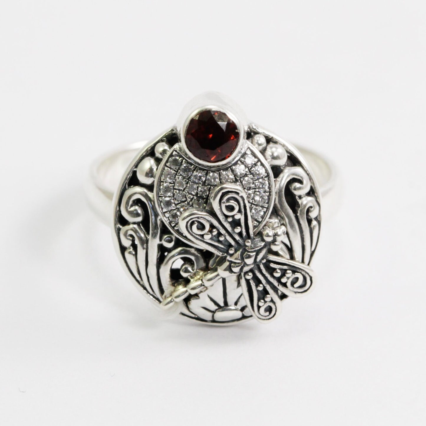 Circle ring 925 sterling silver with natural garnet decorated with dragonfly filigree ornament