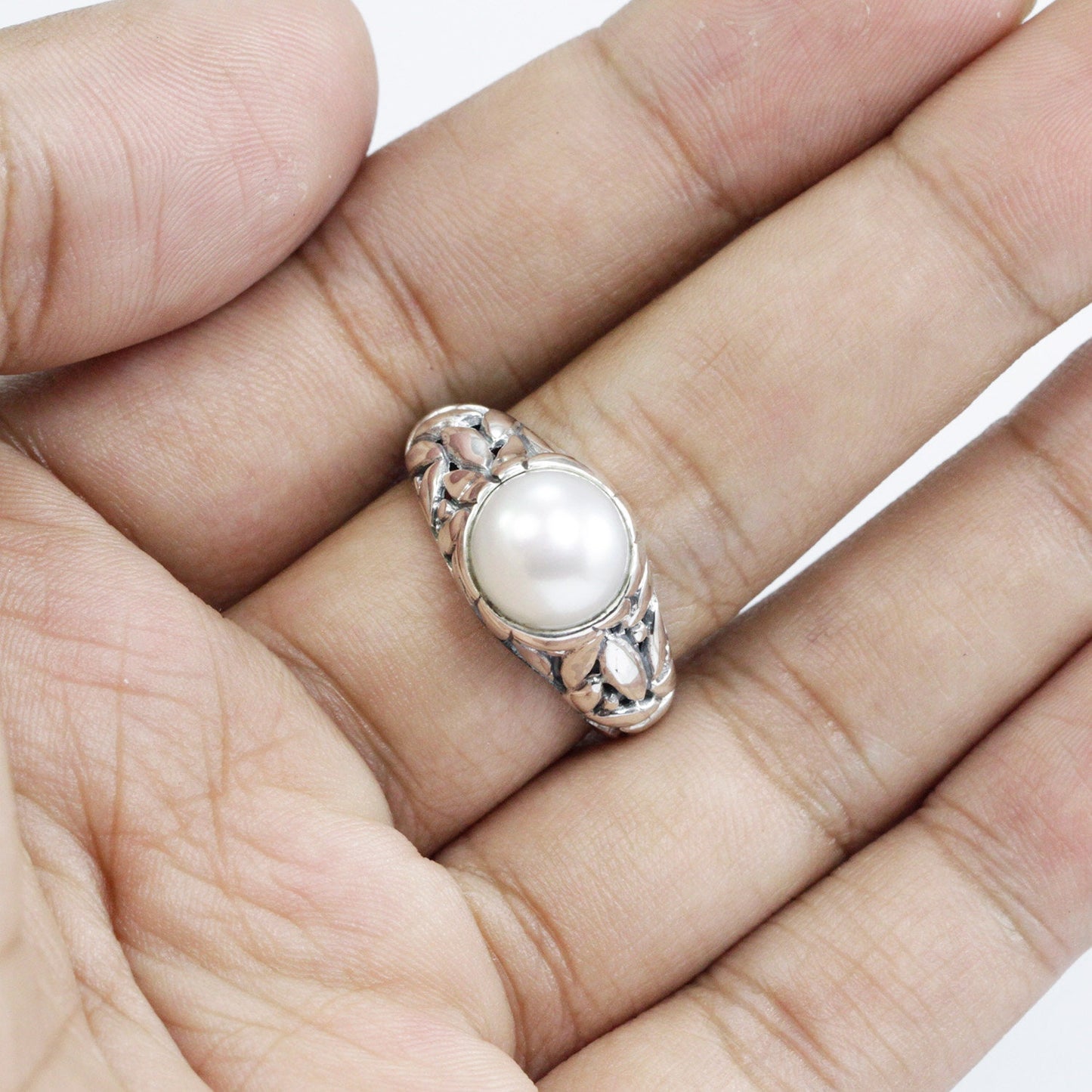 fresh water pearl ring 925 sterling silver 8 mm round pearl decorated with seed ornament