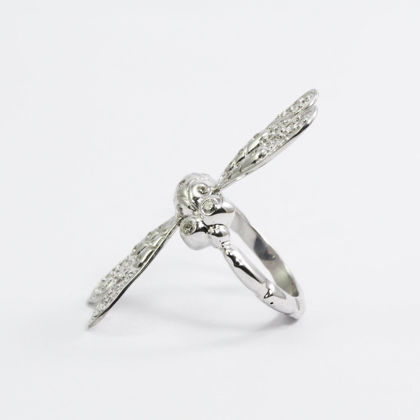 Dragonfly ring 925 sterling silver decorated with white crystal and open work filigree ornament