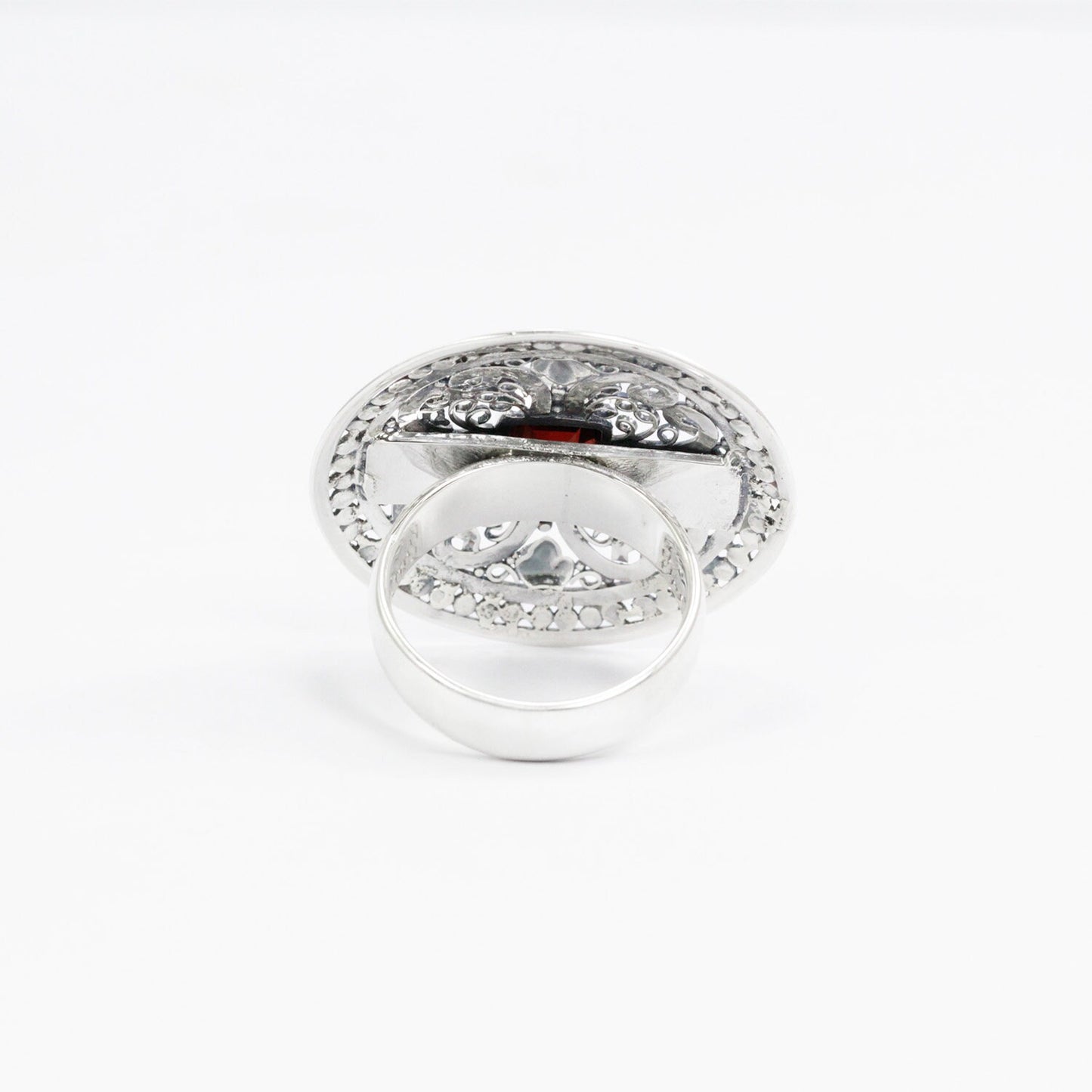 Circle ring 925 sterling silver with natural garnet decorated with delicate filigree ornament