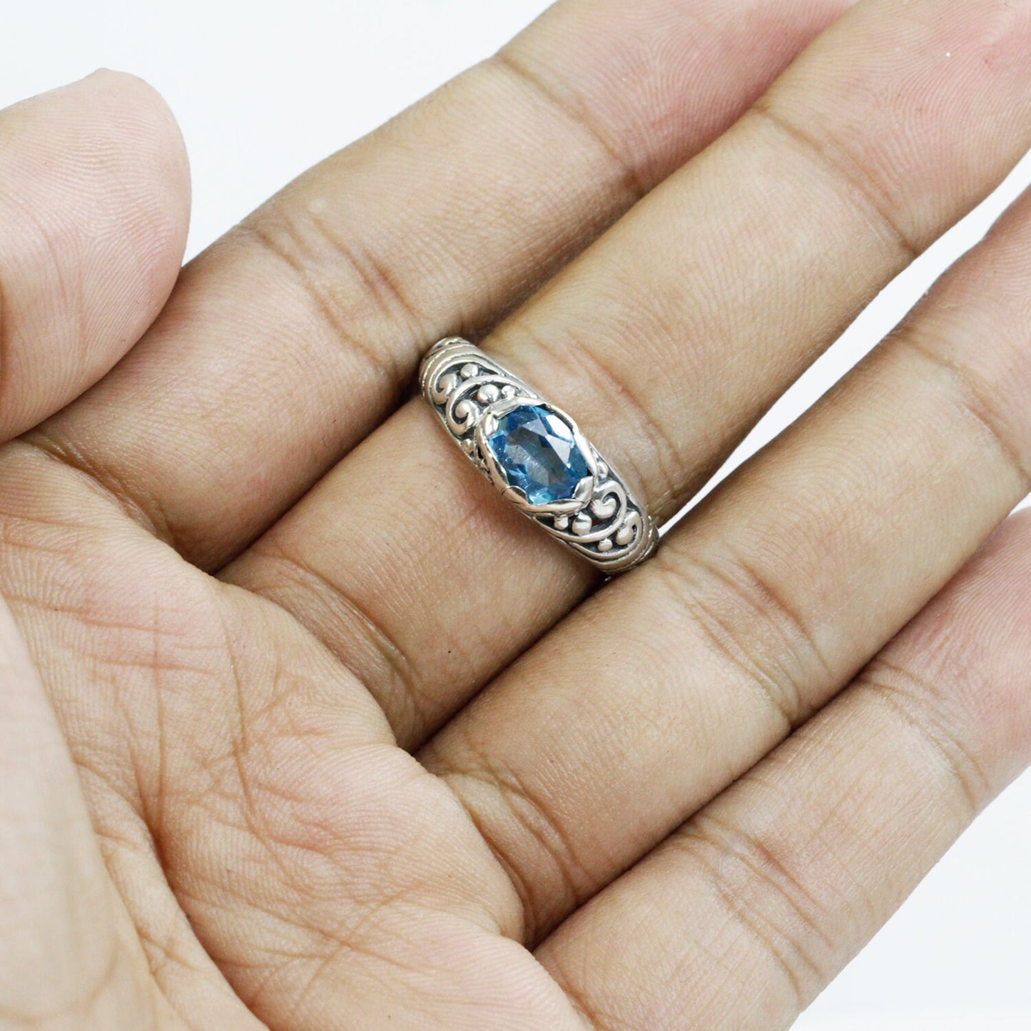 blue topaz ring 925 sterling silver decorated with filigree ornament