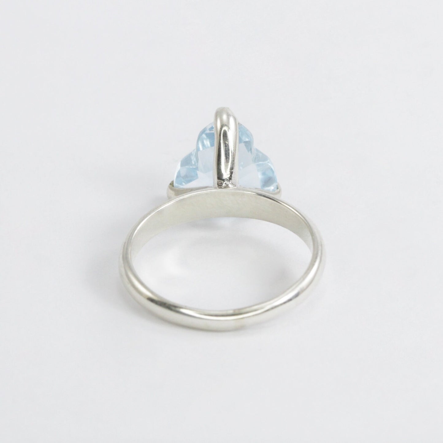 Blue Topaz ring set in 925 sterling silver ring, solitaire ring with sky blue topaz Fancy cut