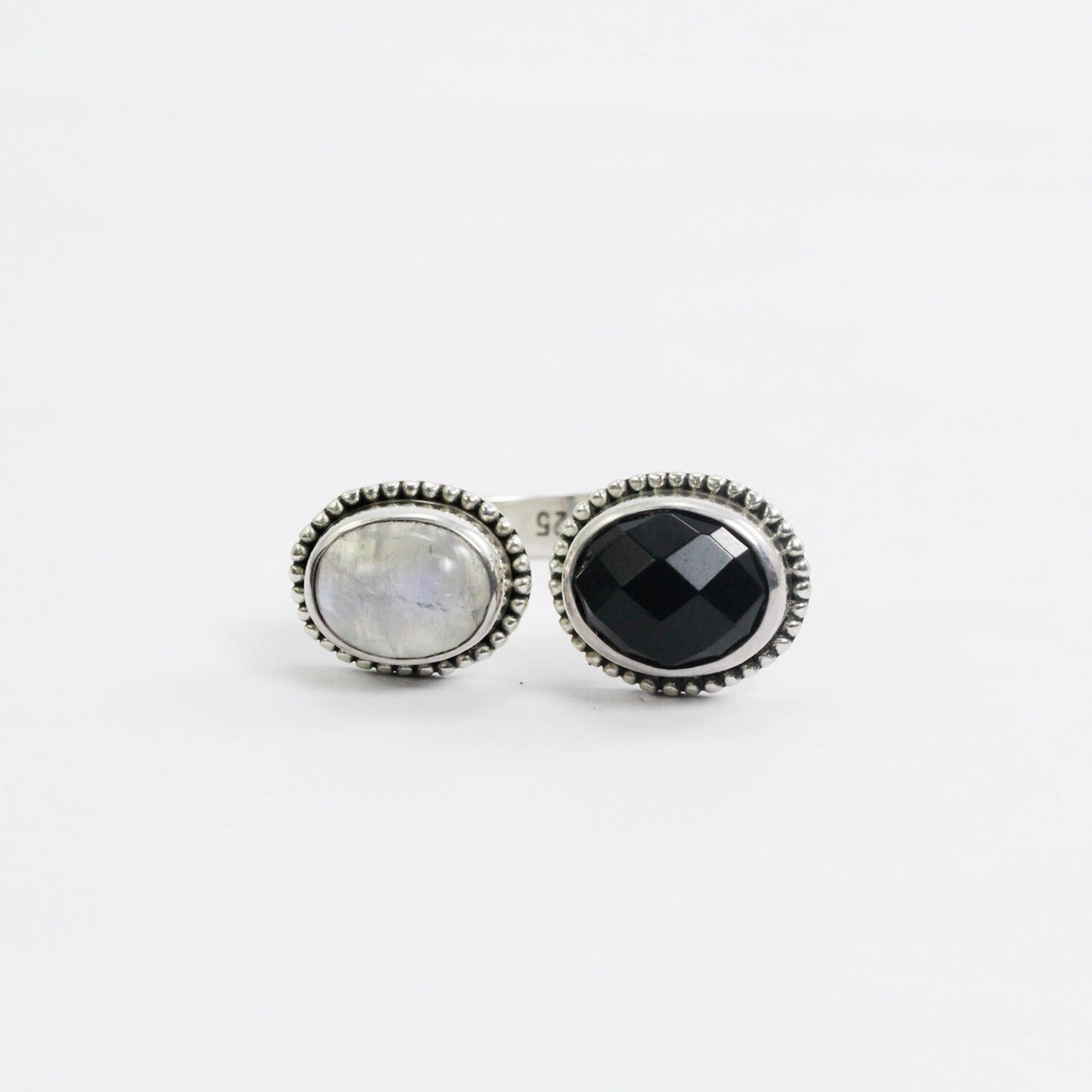 Bypass ring 925 sterling silver with genuine moonstone and black onyx decorated with dot bezel