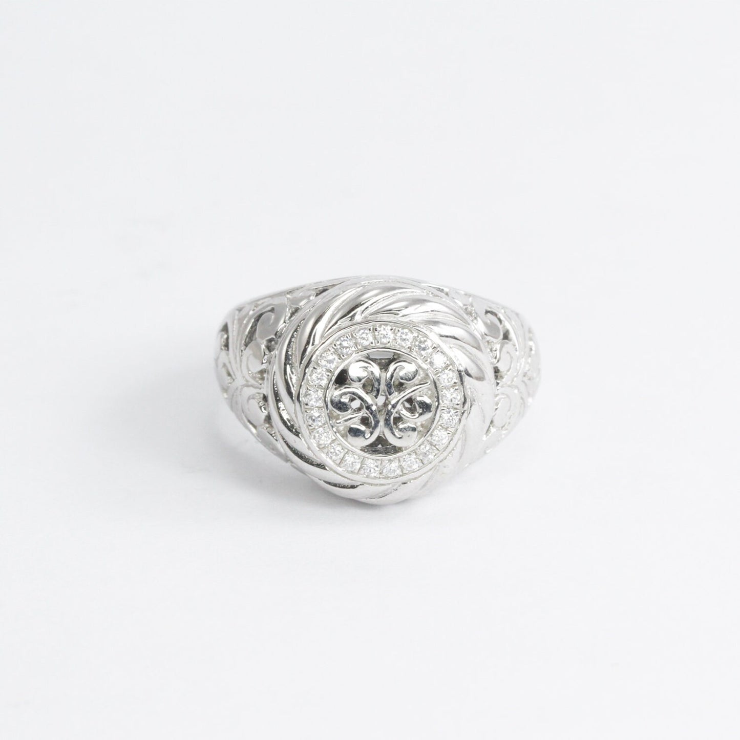 circle doom ring 925 sterling silver decorated with filigree ornament and white zircon