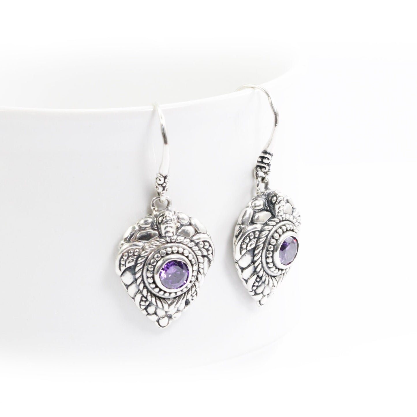 turtle earrings 925 sterling silver decorated with beautiful filigree work and amethyst zirconia
