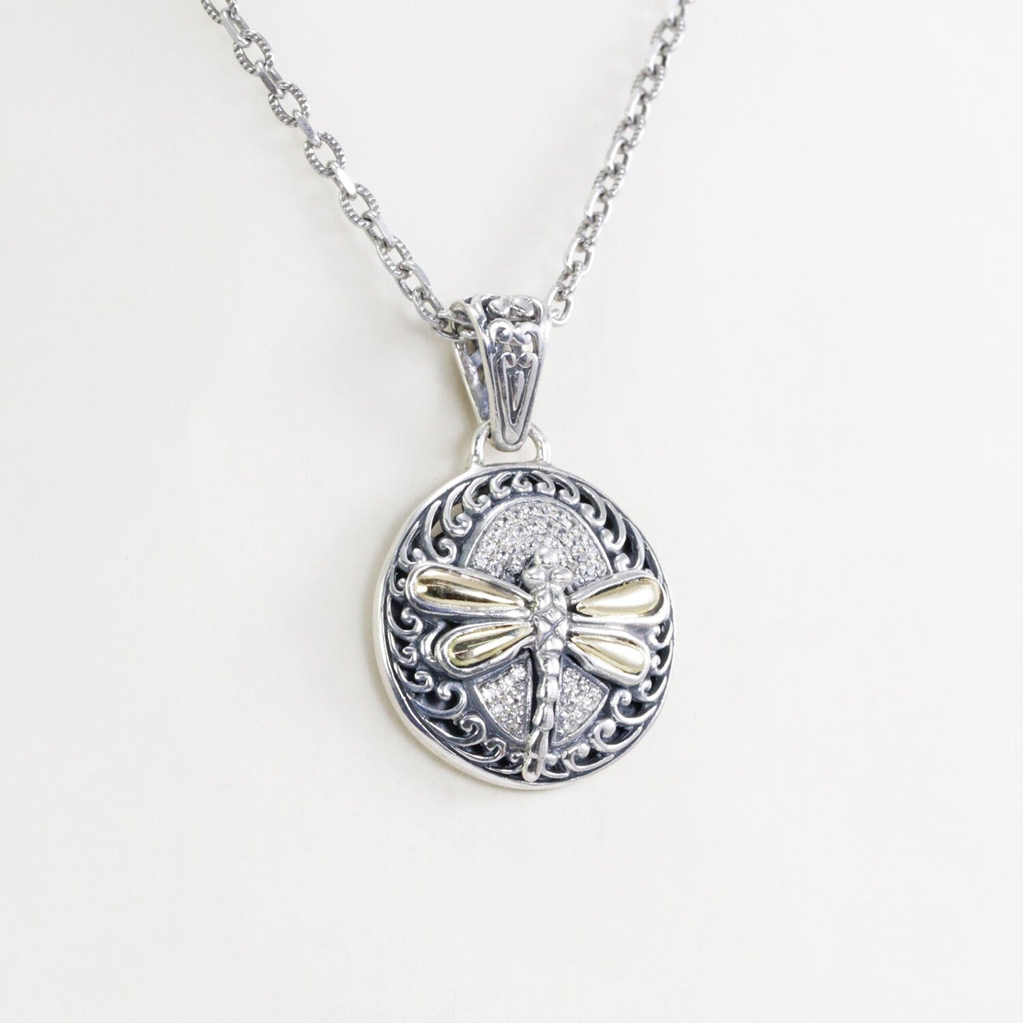 Dragonfly pendant in 925 sterling silver and 18 yellow gold decorated with swirl filigree ornament
