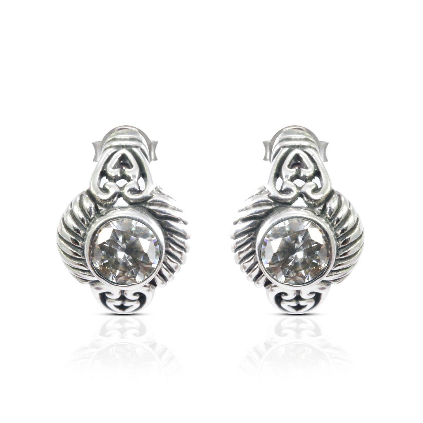 Hoop earrings 925 sterling silver with white zirconia decorated with cable edge style
