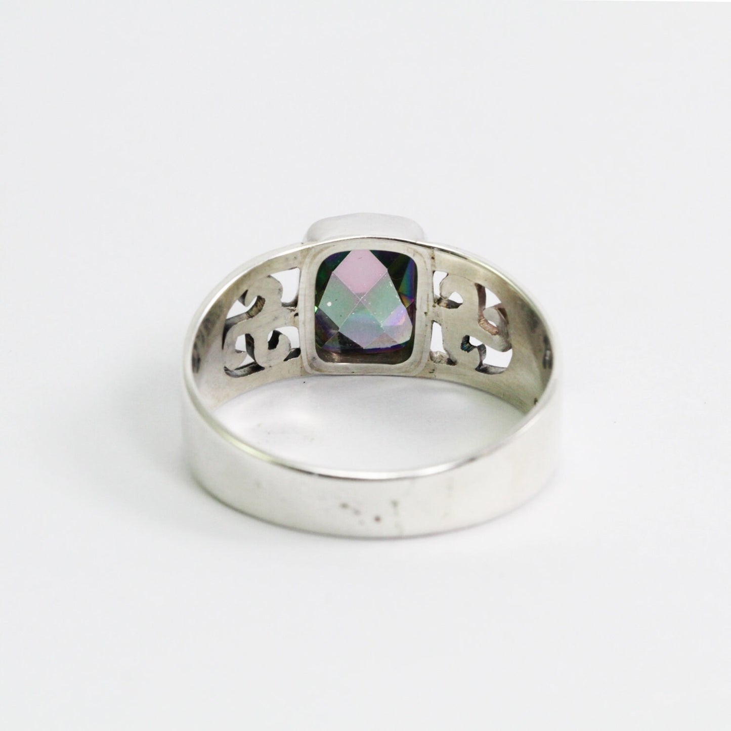 Mystique topaz ring 925 sterling silver decorated with open work filigree