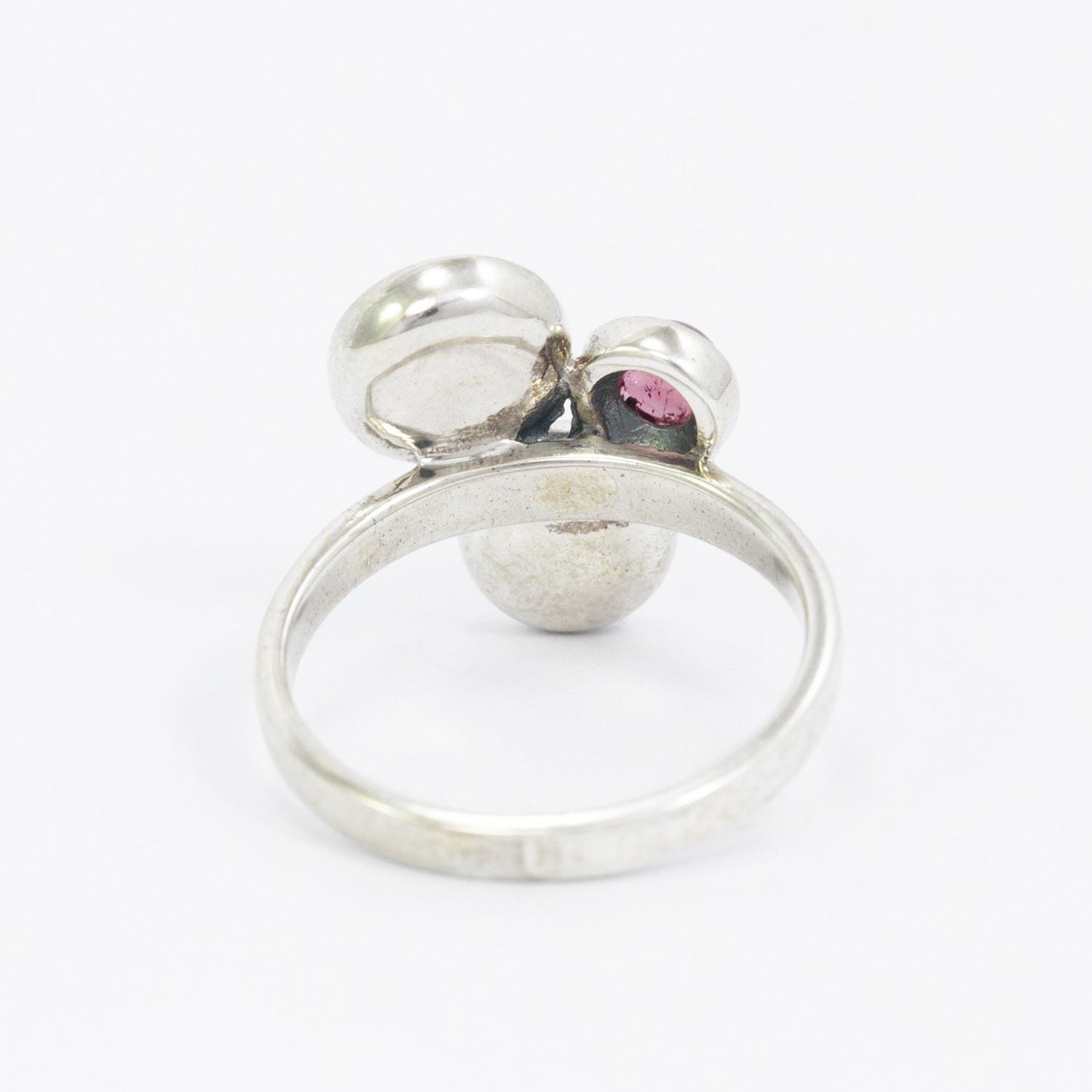 tourmaline ring 925 sterling silver decorated with shell mother of pearl