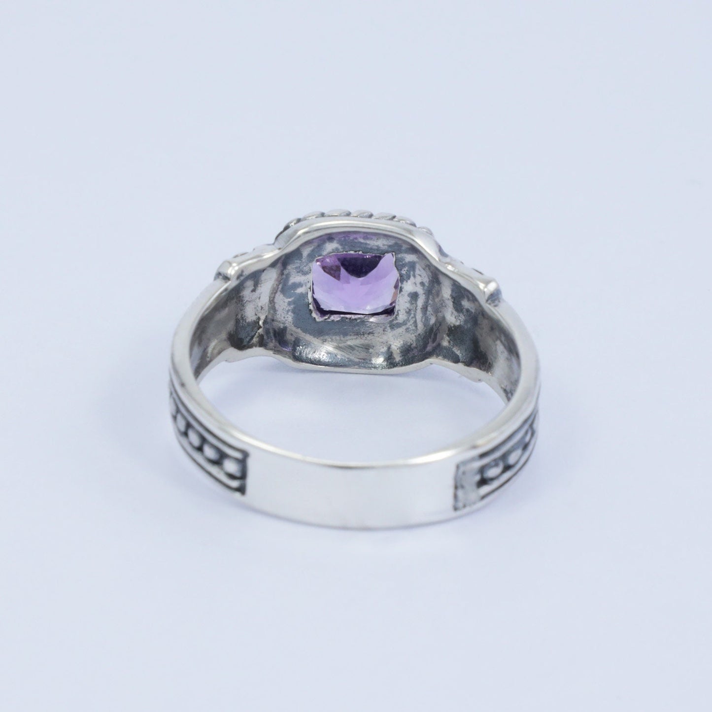 genuine amethyst ring 925 sterling silver decorated with cable style rope