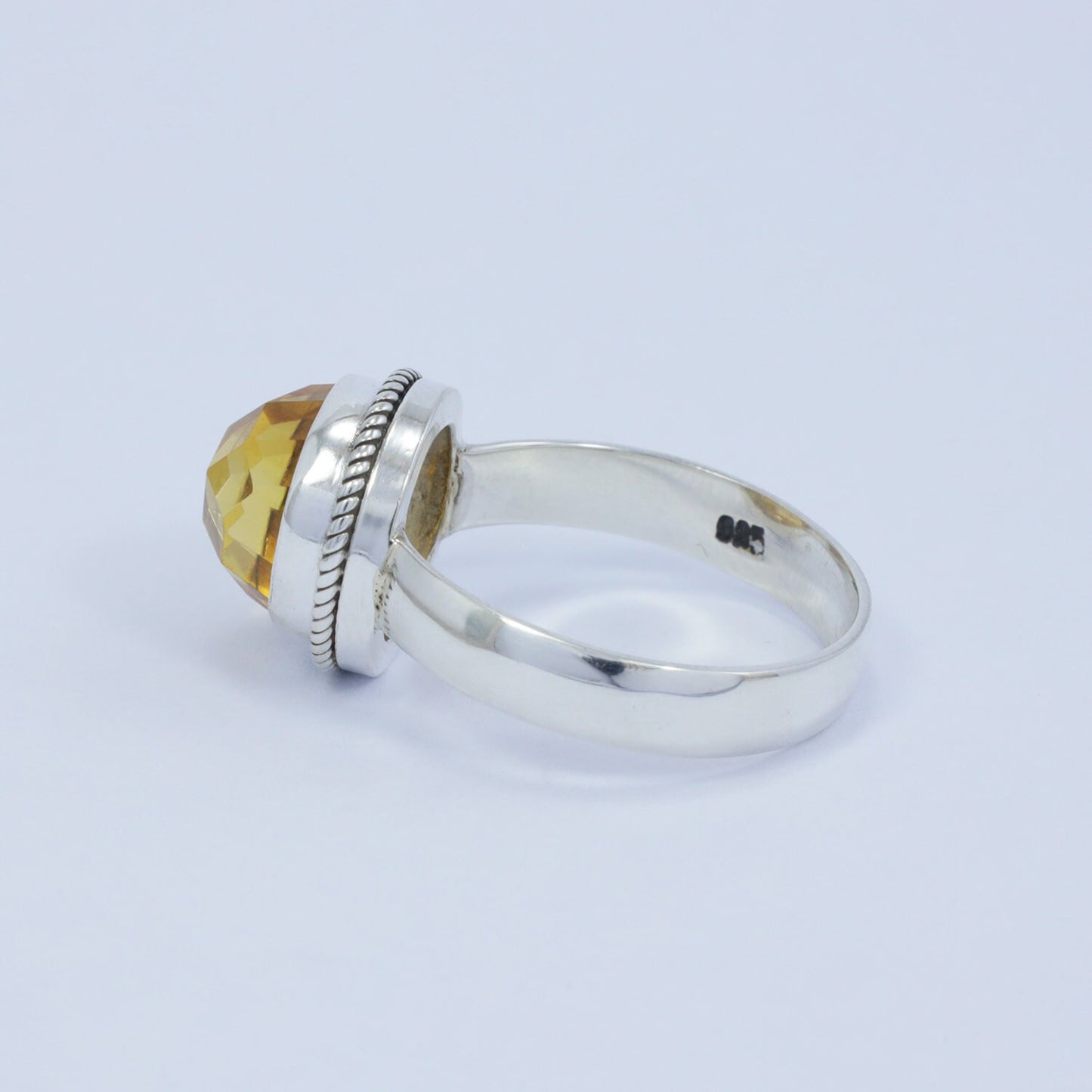 yellow citrine ring 925 sterling silver decorated with cable style edge bezel