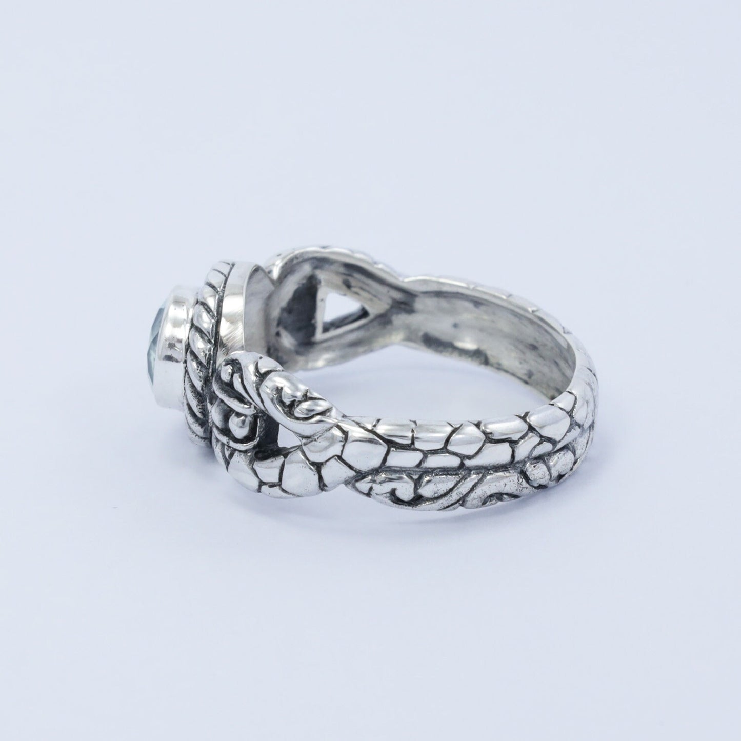 blue topaz ring 925 sterling silver decorated with cable style ornament filigree