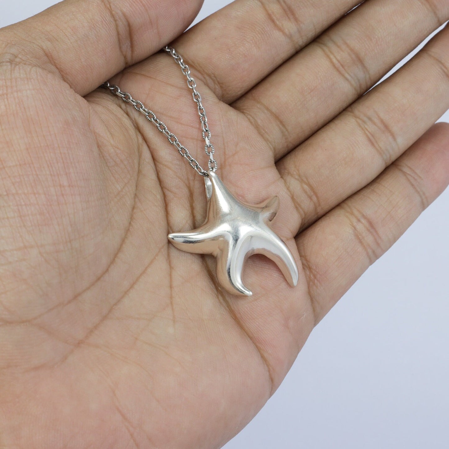 silver starfish pendant 925 sterling silver with high polish finishing