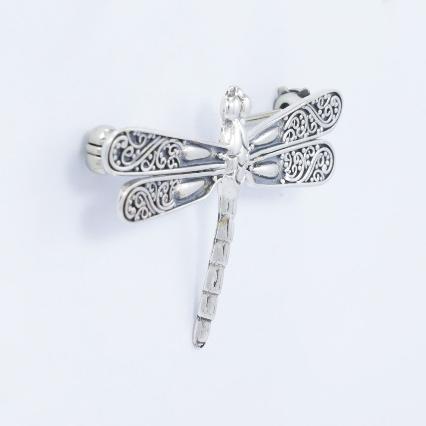 Dragonfly brooch 925 sterling silver decorated with detailed filigree