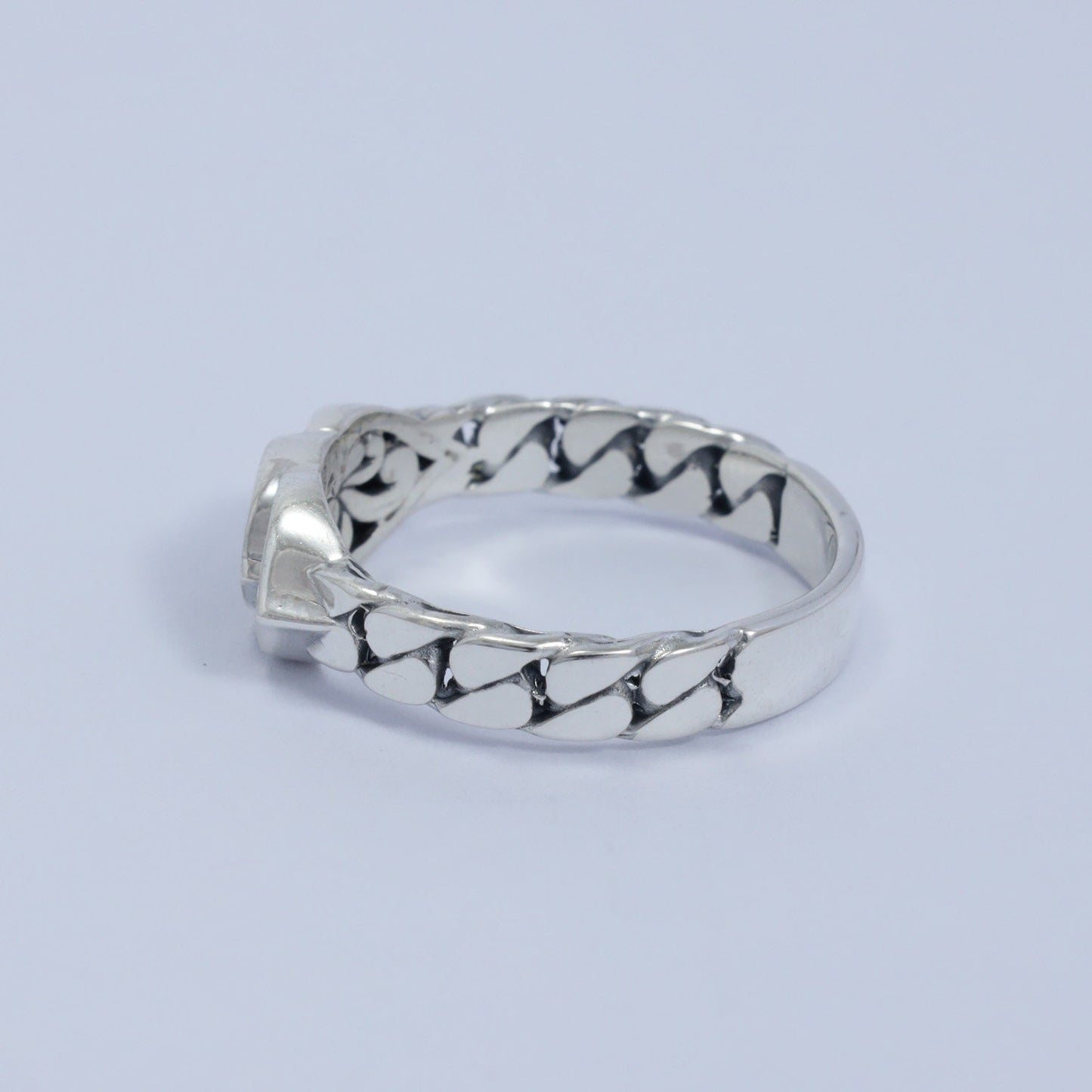 lotus ring 925 sterling silver with genuine black spinel and chain ornament