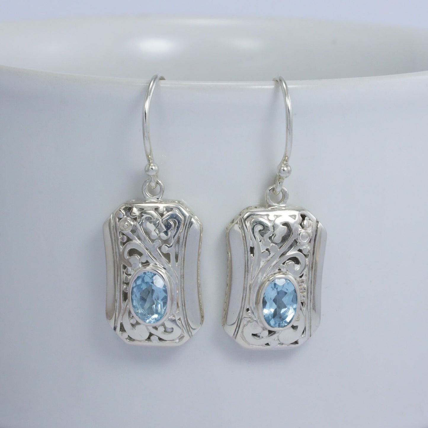 square earrings 925 sterling silver decorated with genuine blue topaz and open work filigree ornament